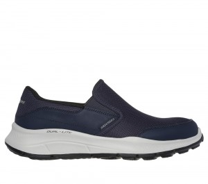 Men Skechers Relaxed Fit: Equalizer 5.0 - Persistable Sneakers Navy USA | 5461-EZSFM