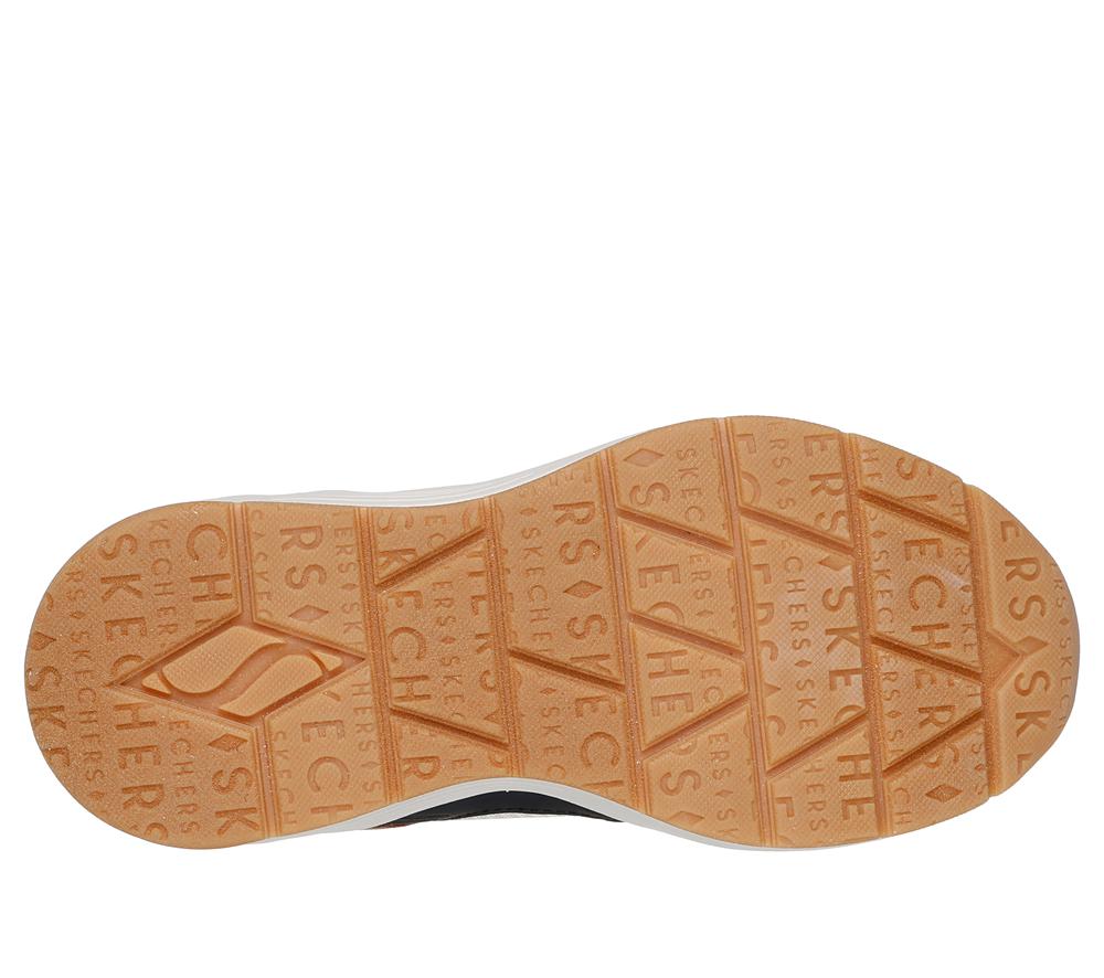 Boys's Skechers Nova Jogger - Chroma Classic Lace Up Shoes Natural / Black  USA |  8591-AIUXF