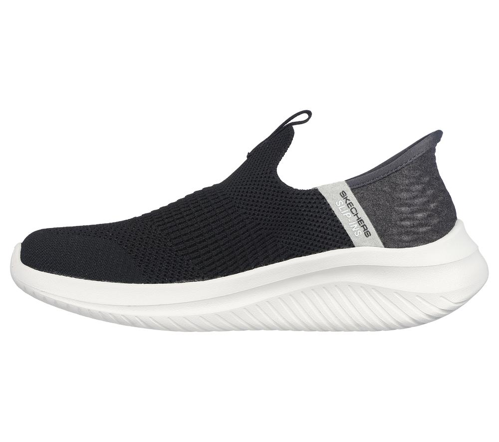 Boys's Skechers Slip-ins: Ultra Flex 3.0 - Smooth Step Sneakers Black / White  USA |  8905-ZRXTY