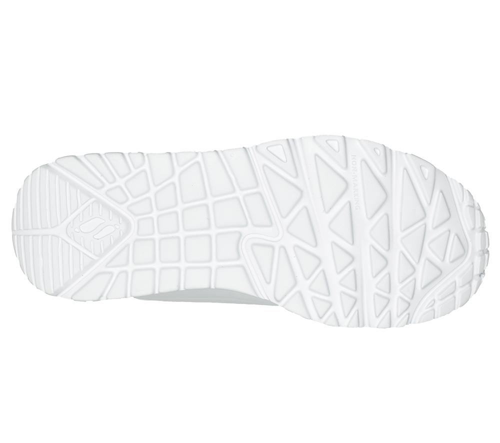 Girls's Skechers JGoldcrown: Uno Lite - Spread the Love Lace Up Shoes White / Multicolor  USA |  3874-NULAX
