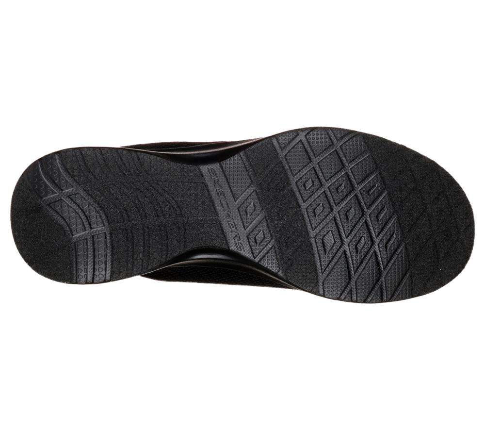 Men Skechers Dynamight Sneakers Black  USA |  7092-PBUTW