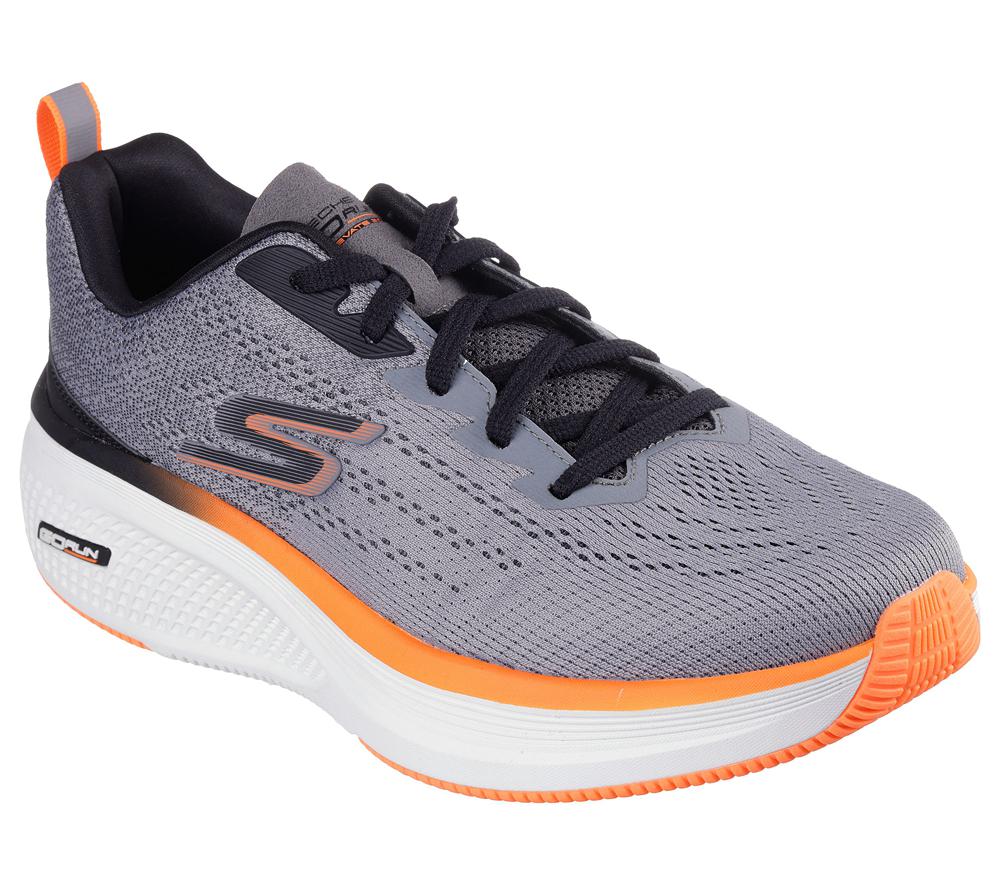 Men Skechers GO RUN Elevate 2.0 - Fluid Motion Sneakers Charcoal  USA |  7512-NPWZL