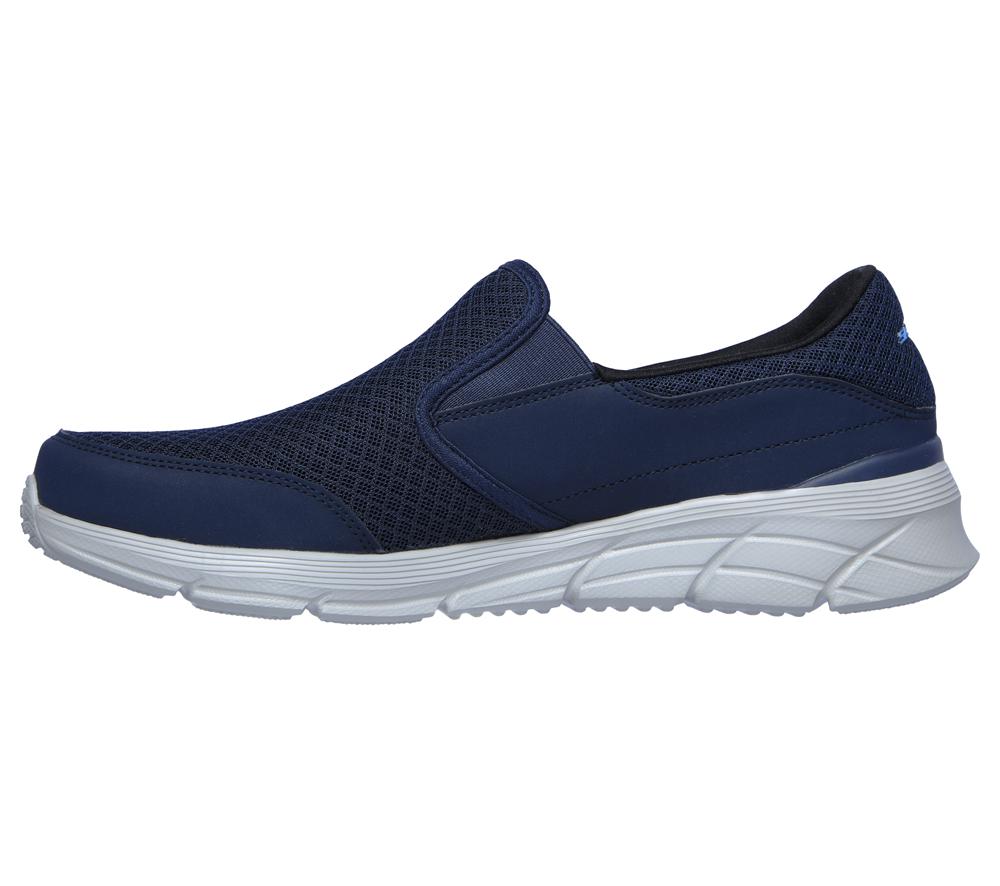Men Skechers Relaxed Fit: Equalizer 4.0 - Persisting Slip On Shoes Navy  USA |  4031-DQHIE