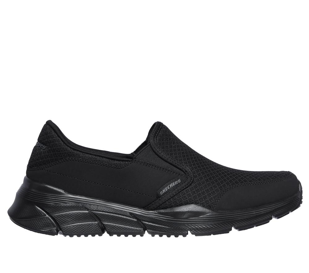 Men Skechers Relaxed Fit: Equalizer 4.0 - Persisting Slip On Shoes Black  USA |  0689-MLFCA