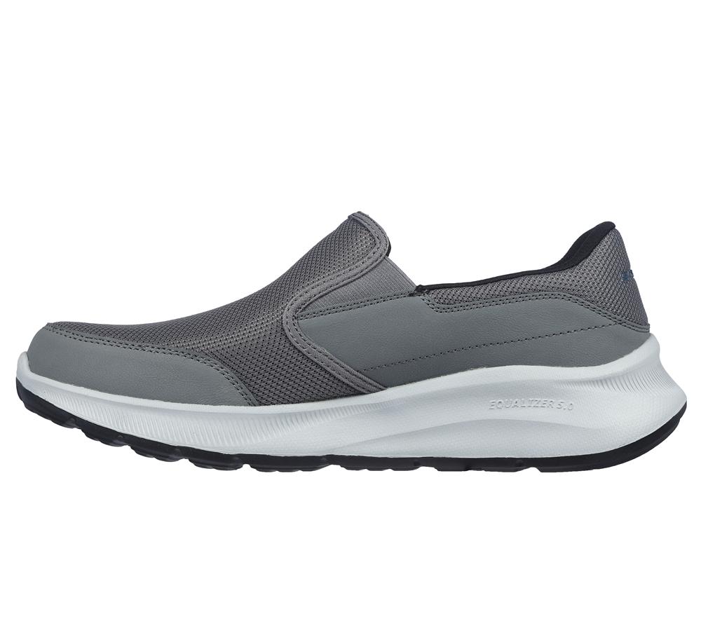 Men Skechers Relaxed Fit: Equalizer 5.0 - Persistable Sneakers Charcoal  USA |  4182-MPGOB