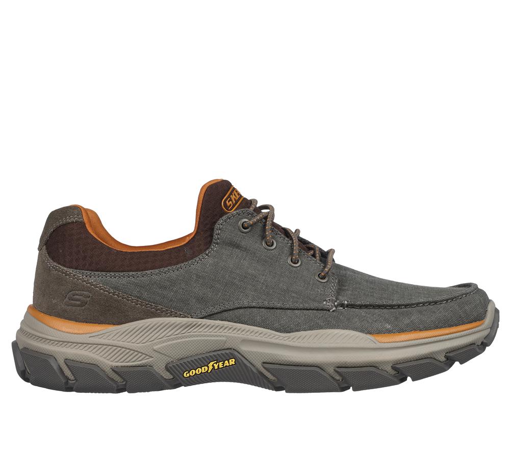 Men Skechers Relaxed Fit: Respected - Loleto Canvas Shoes Brown  USA |  1927-EJVQA