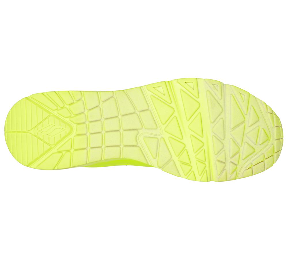 Men Skechers Uno - Stand on Air Sneakers Lime Green  USA |  0726-TFZSW