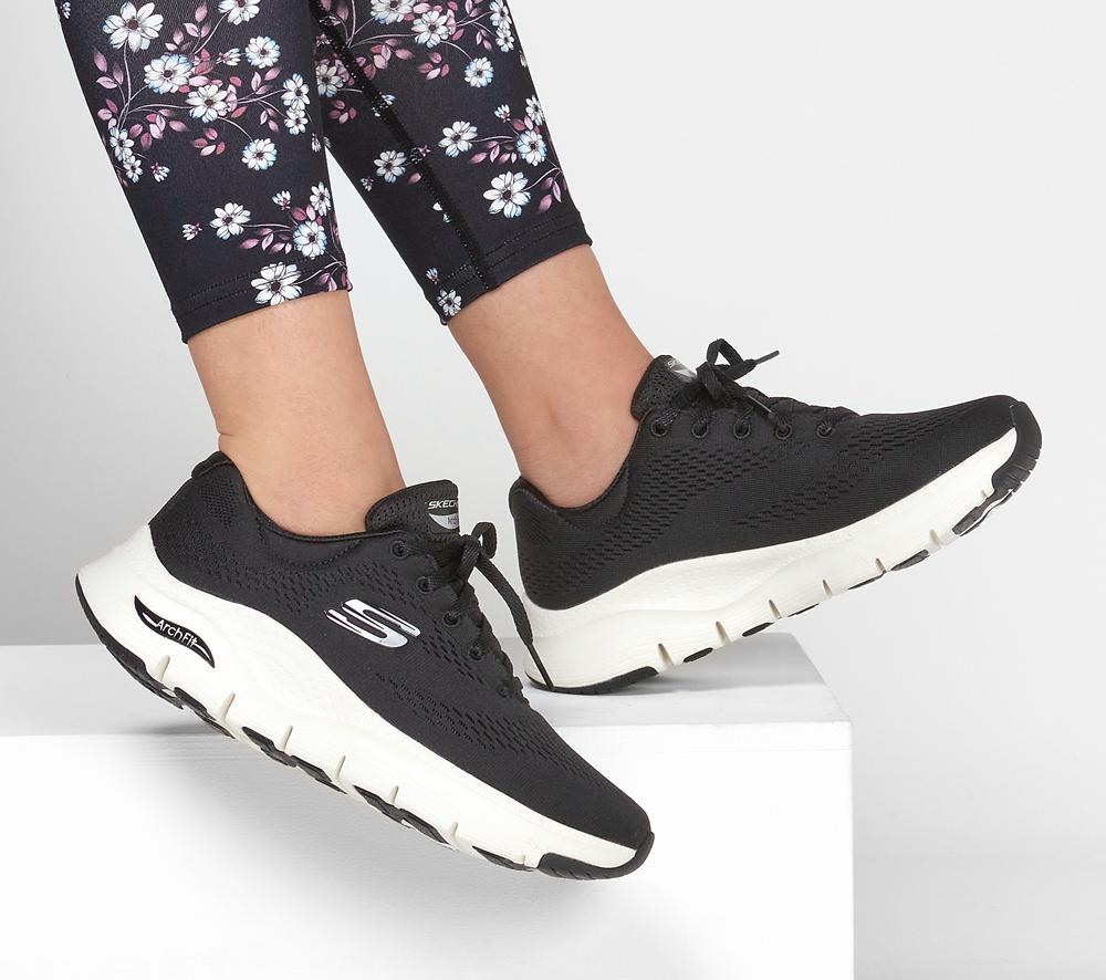 Women Skechers Arch Fit - Big Appeal Lace Up Shoes Black / White  USA |  9368-JFZRQ