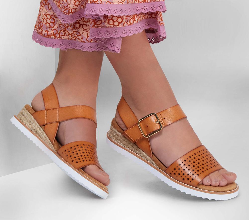 Women Skechers BOBS Desert Kiss - Sunny Flair Wedges Luggage Brown  USA |  0471-XKENT