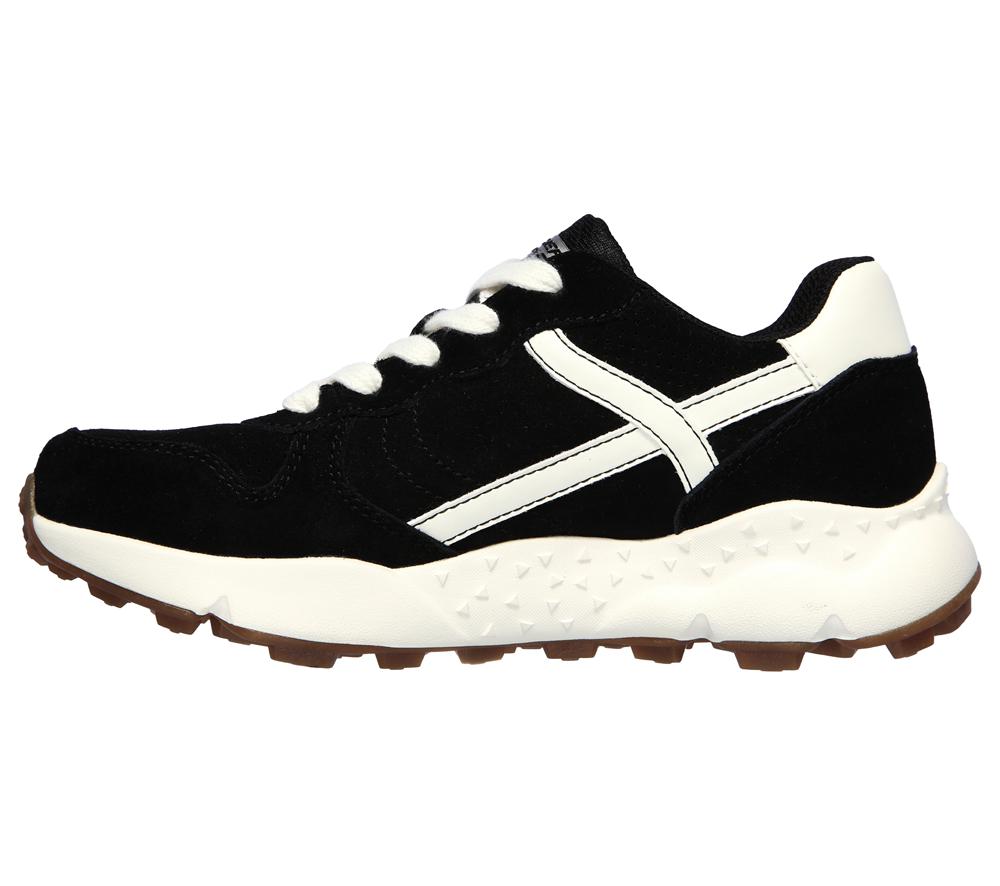 Women Skechers BOBS Sport Gosan - Thrilling Throwback Lace Up Shoes Black  USA |  7469-MILPJ