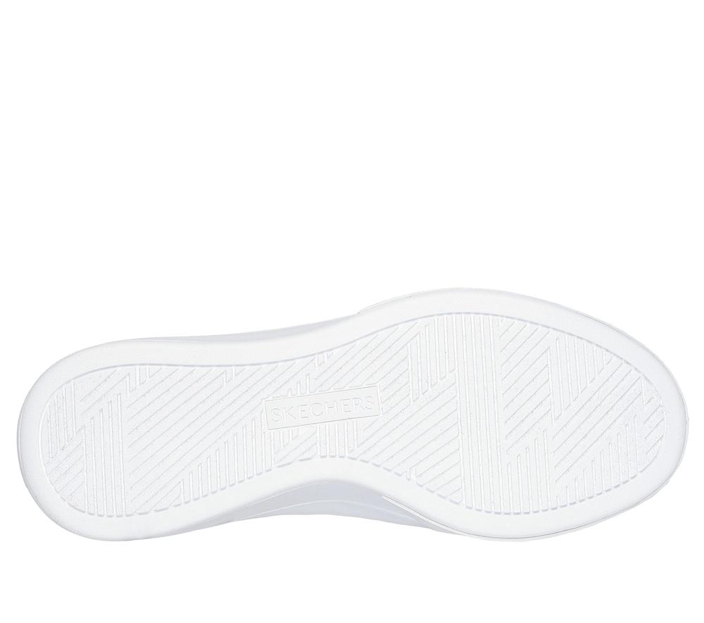 Women Skechers Cordova Classic Sneakers White / Green  USA |  2359-WFYPJ