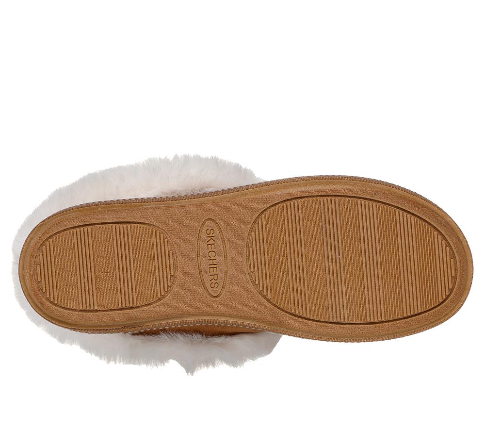 Women Skechers Cozy Campfire - Winter Nights Slip On Shoes Chestnut Brown  USA |  6942-VUMRE