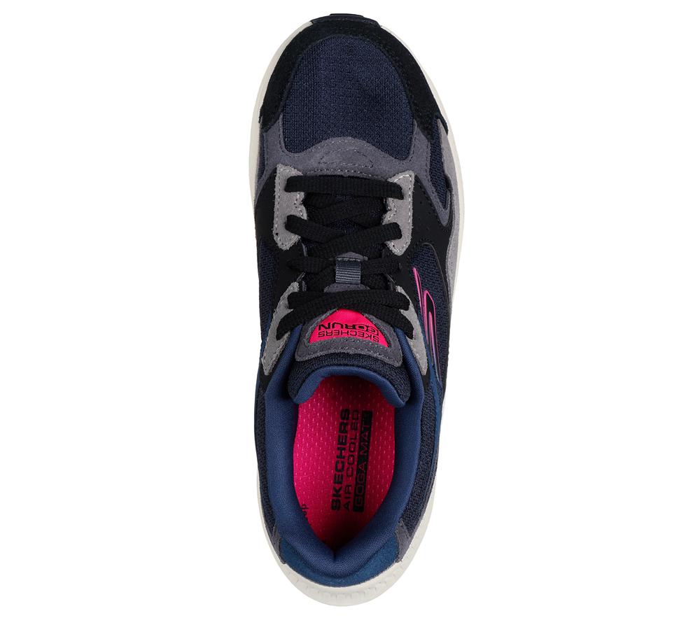 Women Skechers GO RUN Consistent 2.0 - Retro Stride Sneakers Navy / Black  USA |  8475-CUDOE