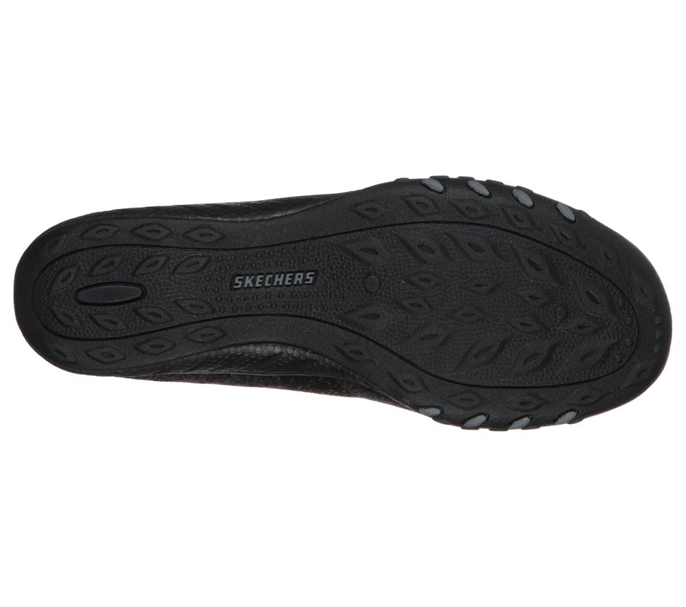 Women Skechers Relaxed Fit: Breathe-Easy - Opportuknity Flat Shoes Black  USA |  0127-OLMZI