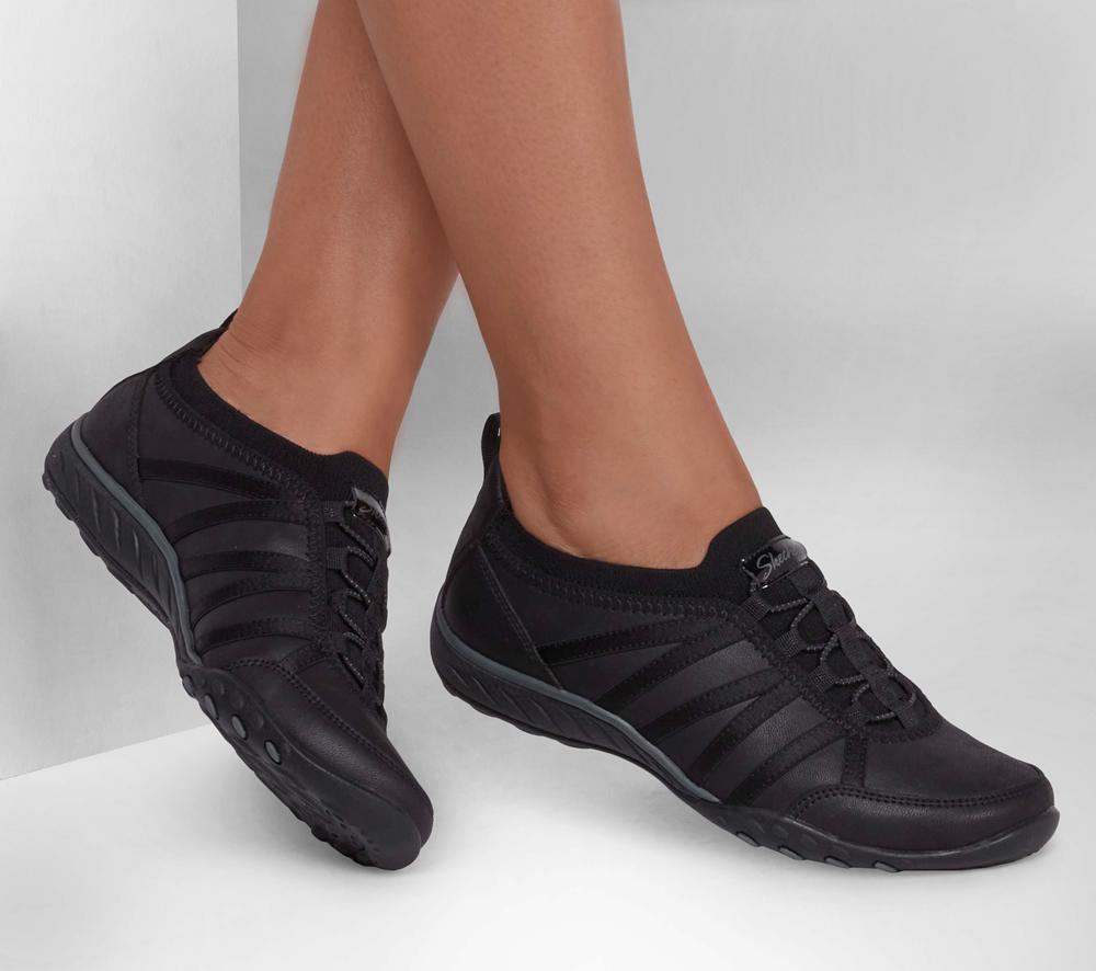 Women Skechers Relaxed Fit: Breathe-Easy - Remember Me Slip On Shoes Black  USA |  0896-QKHID
