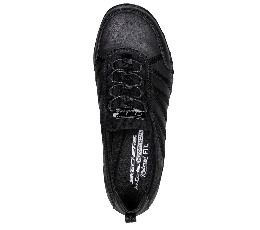 Women Skechers Relaxed Fit: Breathe-Easy - Remember Me Slip On Shoes Black  USA |  0896-QKHID