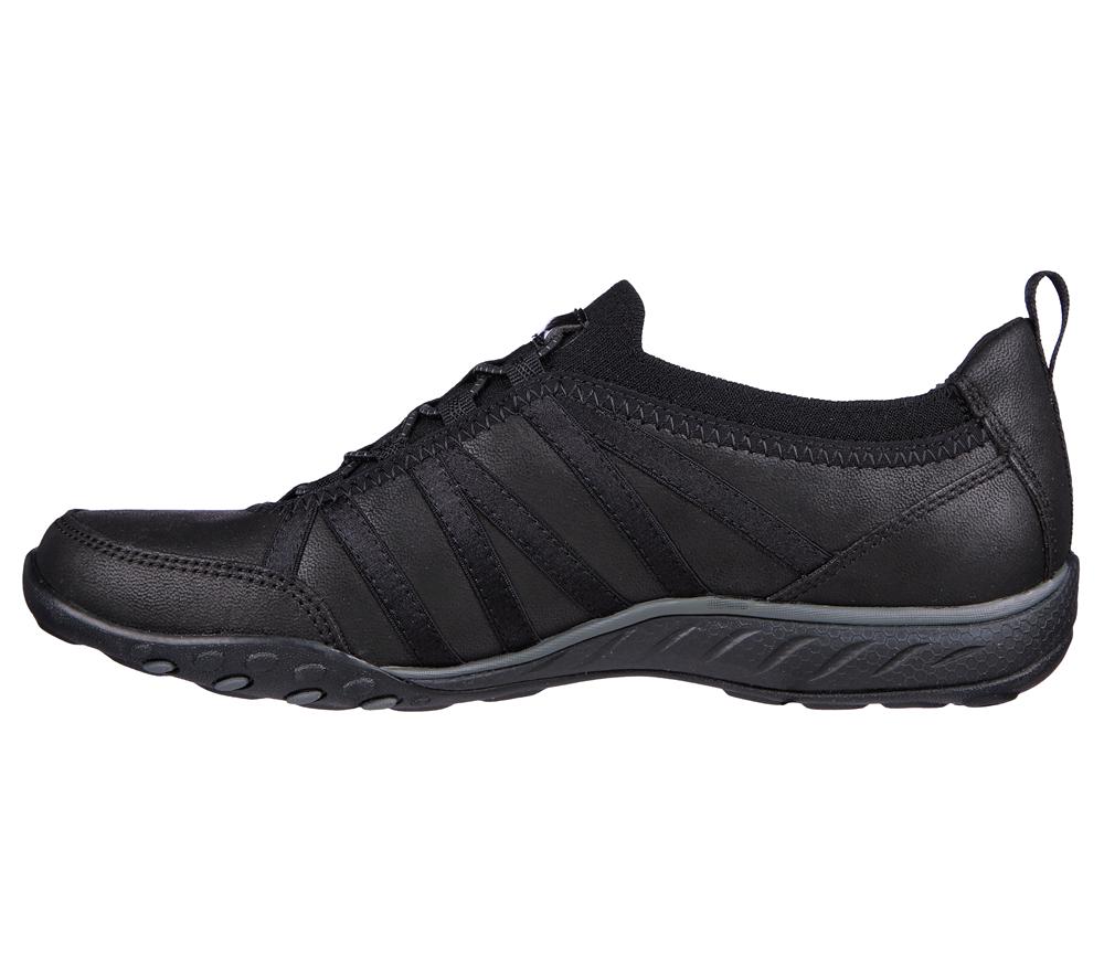Women Skechers Relaxed Fit: Breathe-Easy - Remember Me Slip On Shoes Black  USA |  0896-QKHID