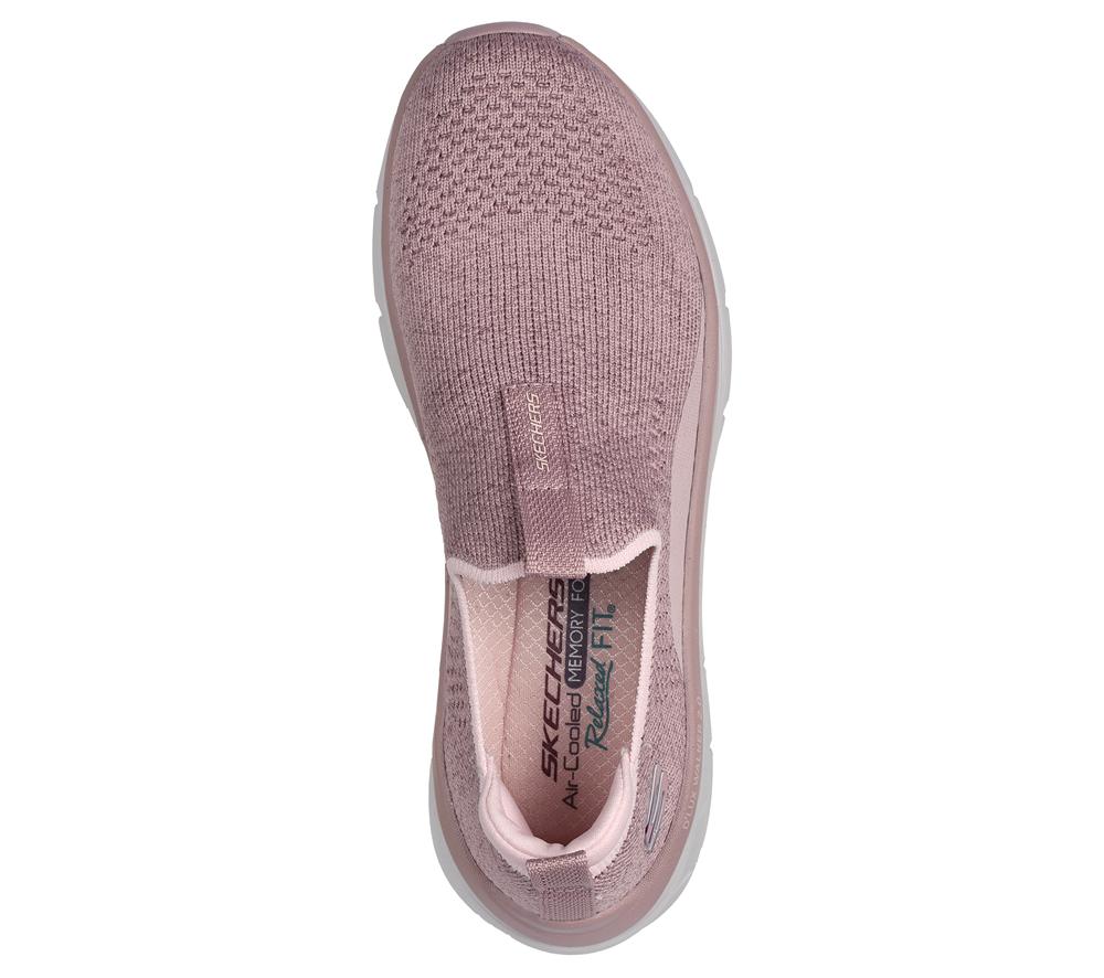 Women Skechers Relaxed Fit: D'Lux Walker 2.0 - Bold State Slip On Shoes Mauve Purple  USA |  4023-CILOY