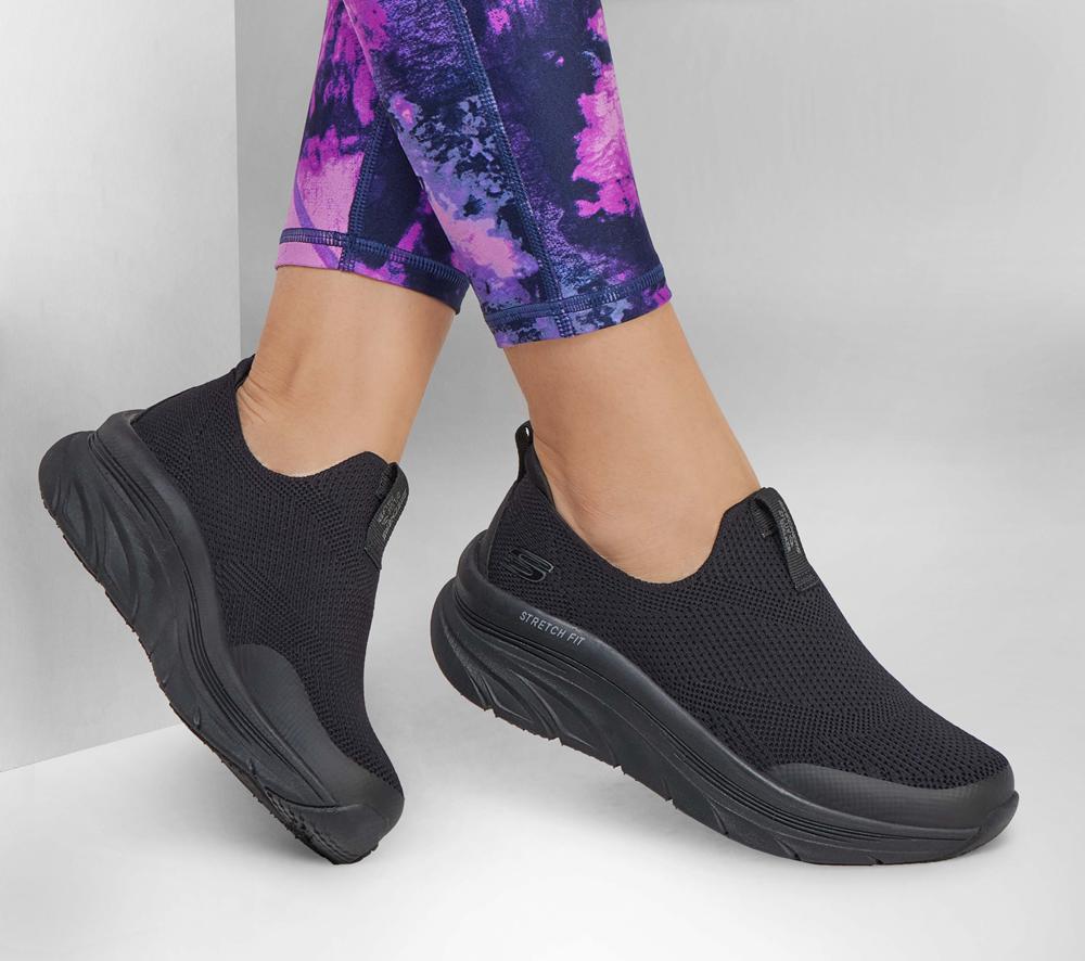 Women Skechers Relaxed Fit: D'Lux Walker - Quick Upgrade Sneakers Black  USA |  1539-AWRHT