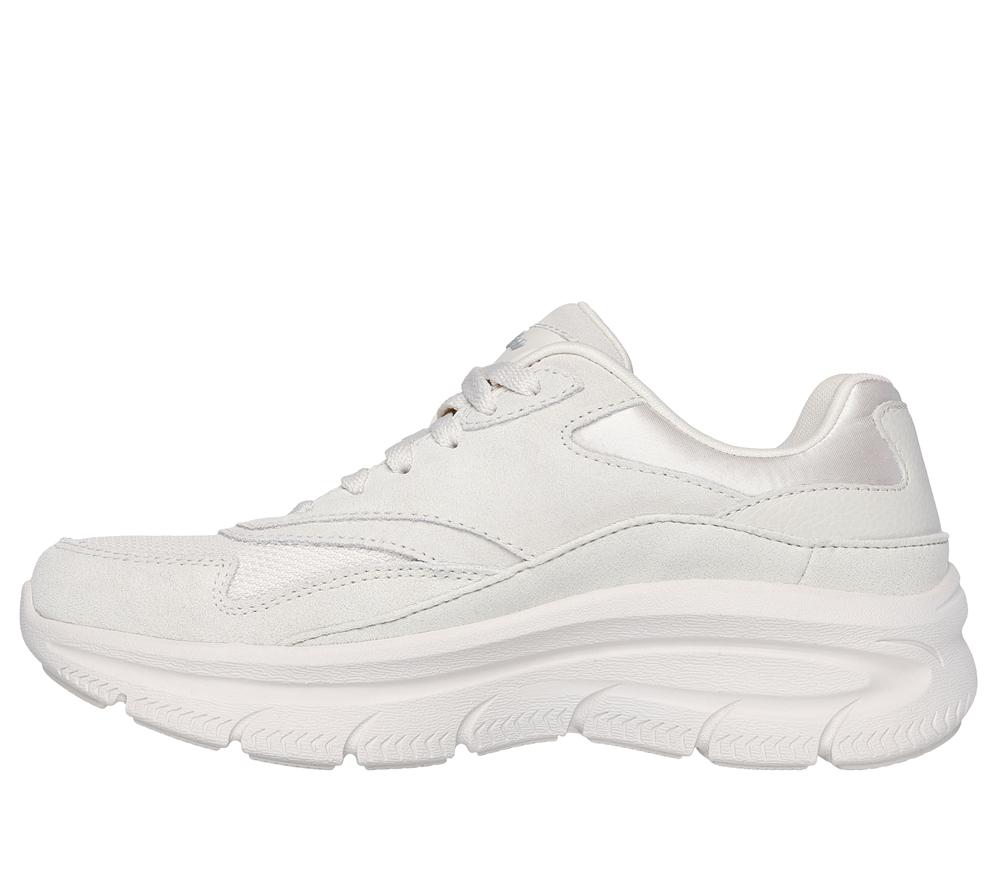 Women Skechers Relaxed Fit: Modern D'Lux - Free Mind Lace Up Shoes Off White  USA |  7592-RZOTF