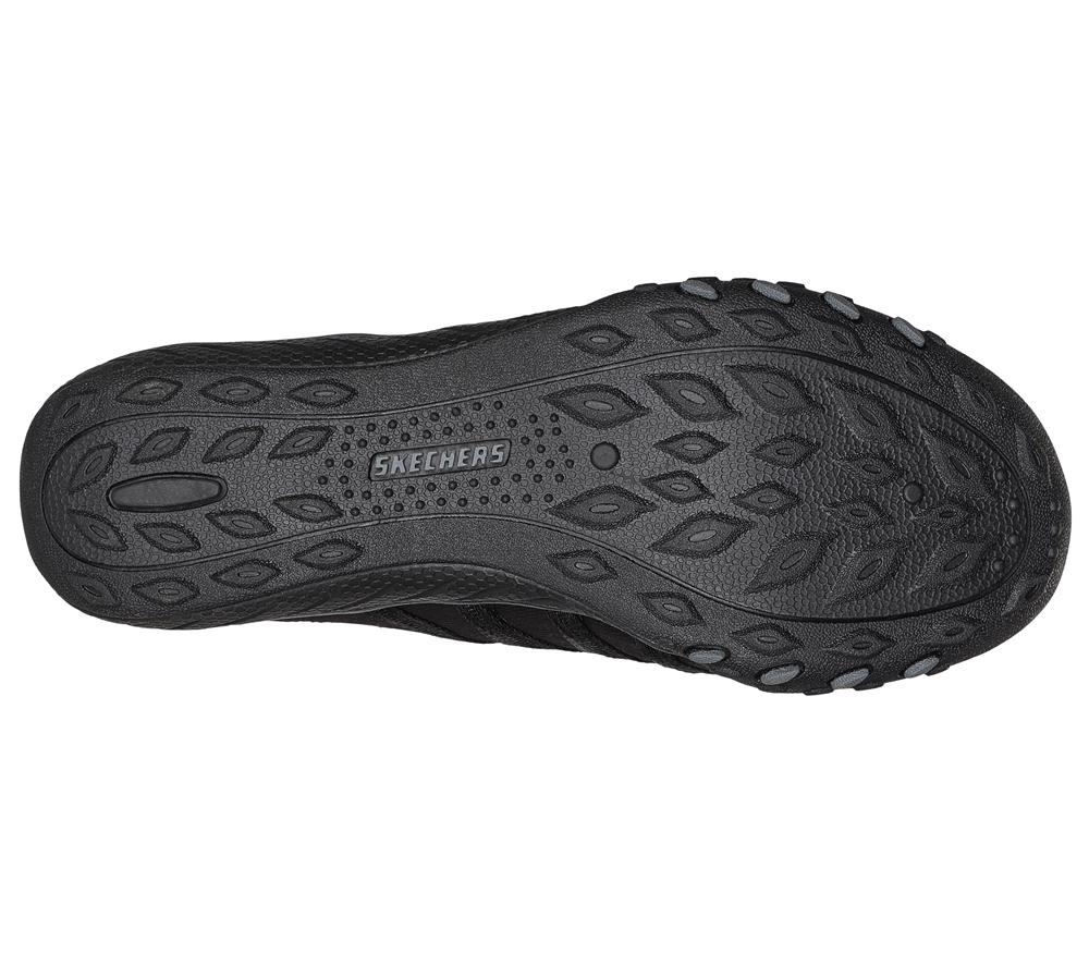 Women Skechers Slip-ins: Breathe-Easy - Roll-With-Me Slip On Shoes Black  USA |  2347-QIUBW