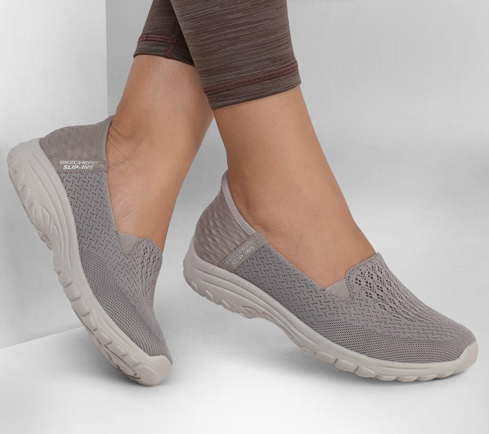 Women Skechers Slip-ins RF: Reggae Fest 2.0 - Guiding Hands Free Slip Ins Taupe Brown  USA |  7253-PMYEJ