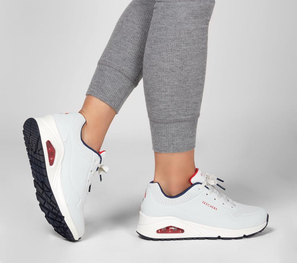 Women Skechers Uno - Stand on Air Lace Up Shoes White / Navy  USA |  2807-COEBA