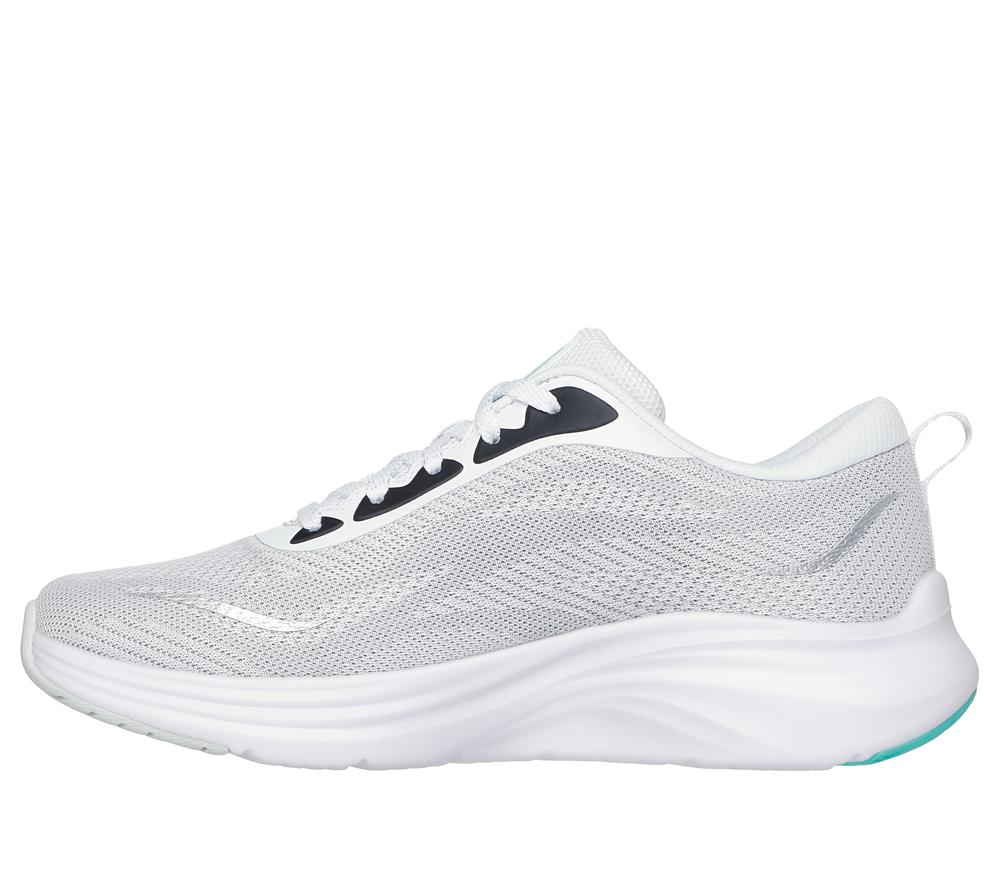 Women Skechers Vapor Foam - Smooth Ride Lace Up Shoes White / Black  USA |  1709-UZJML