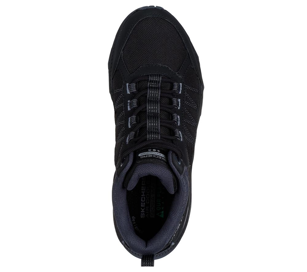 Women Skechers Waterproof: GO RUN Trail Altitude 2.0 Lace Up Shoes Black / Charcoal  USA |  2483-UHKQS