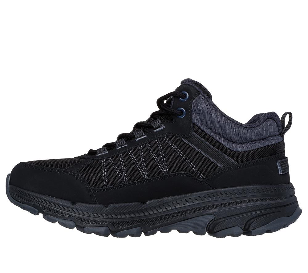 Women Skechers Waterproof: GO RUN Trail Altitude 2.0 Lace Up Shoes Black / Charcoal  USA |  2483-UHKQS